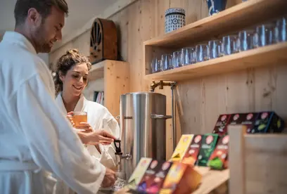 Hole dir nach einem Wellness Erlebnis einen Tee 